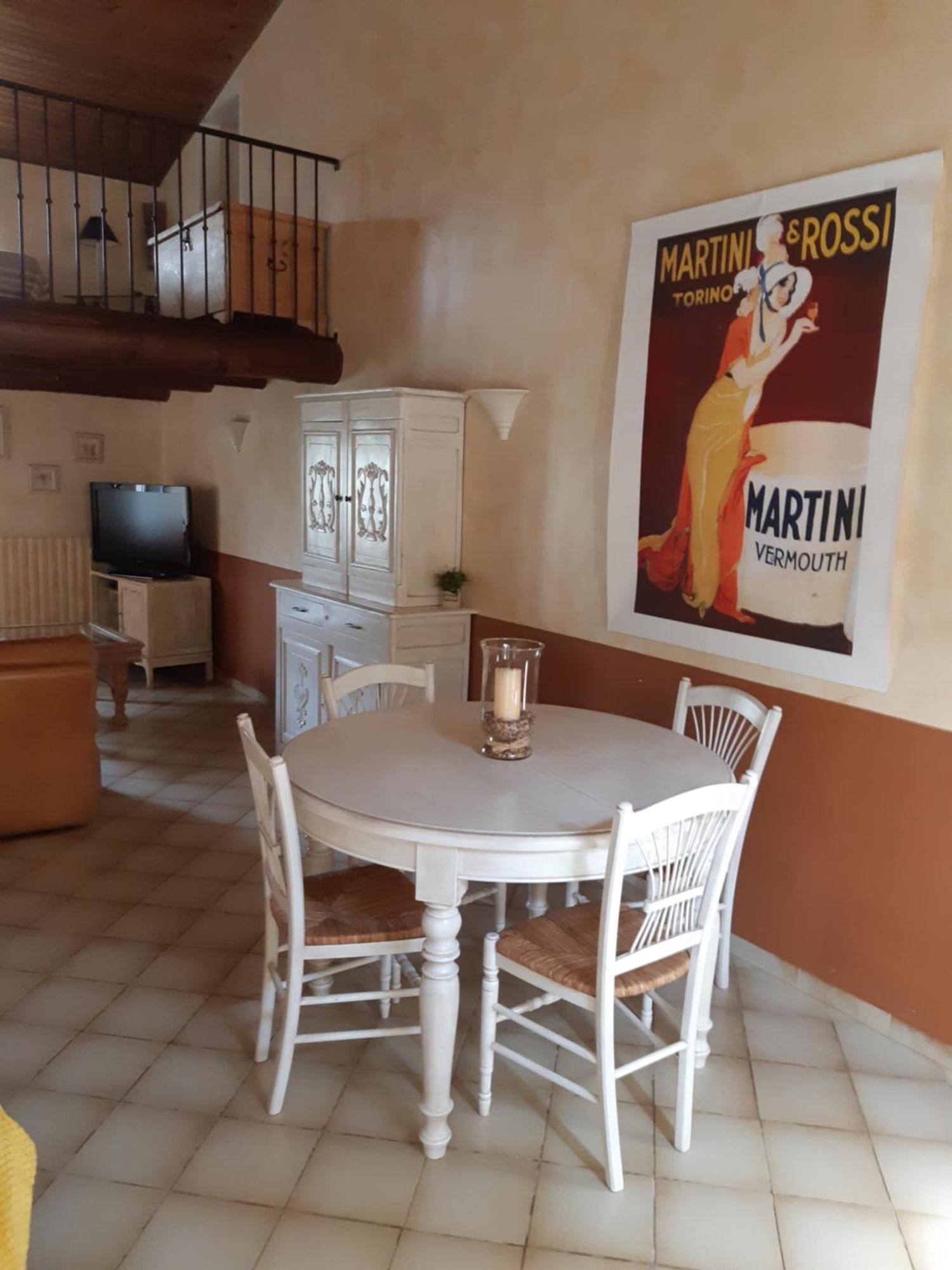 Cherche Midi Noves Екстериор снимка